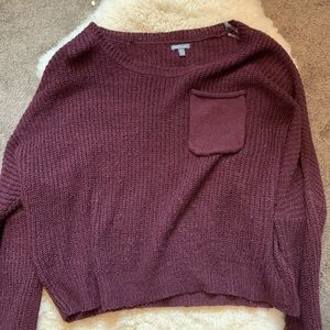 Maroon sweater